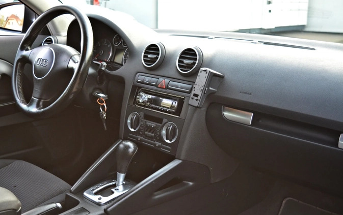 Audi A3 cena 6900 przebieg: 330000, rok produkcji 2004 z Łęczna małe 56